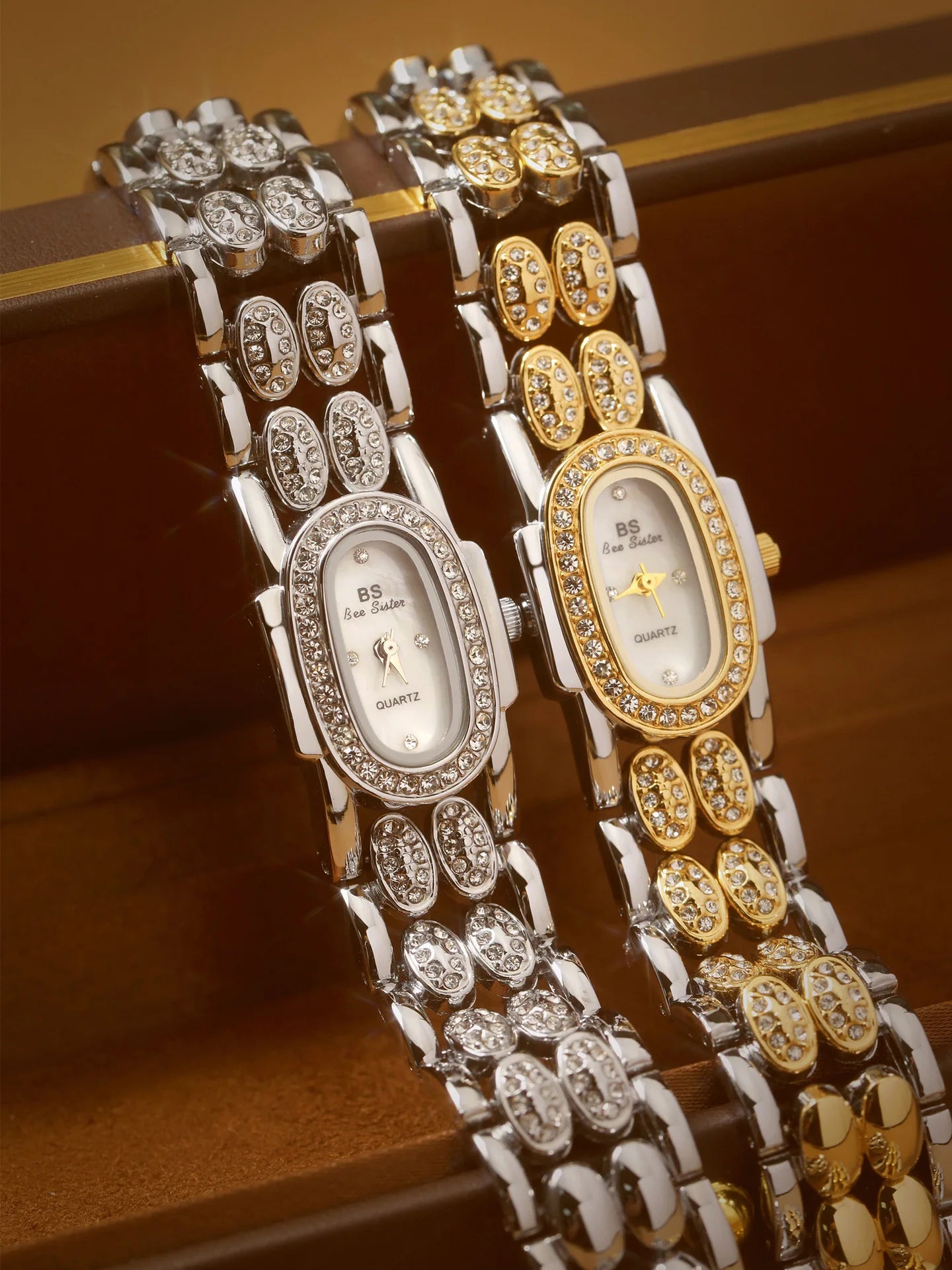 Elegant Women's Luxury Gold Diamond Watch