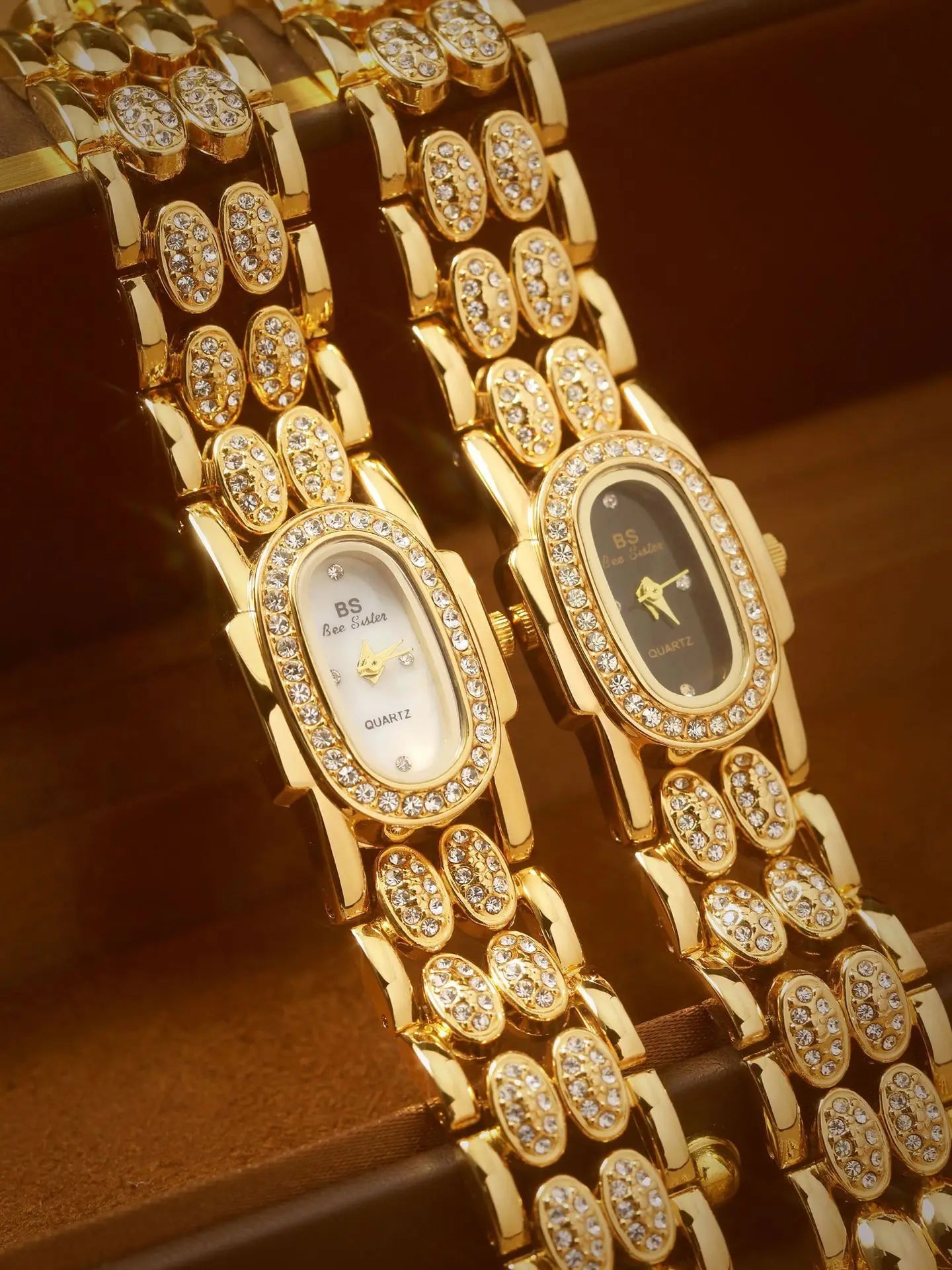 Elegant Women's Luxury Gold Diamond Watch