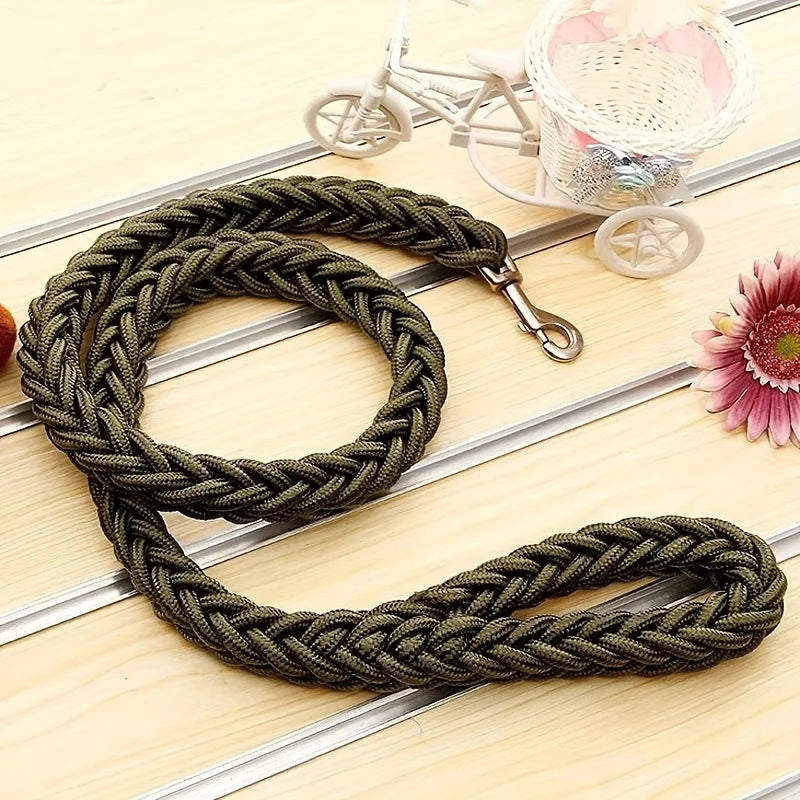 5FT Braided Dog Leash – Durable & Comfortable