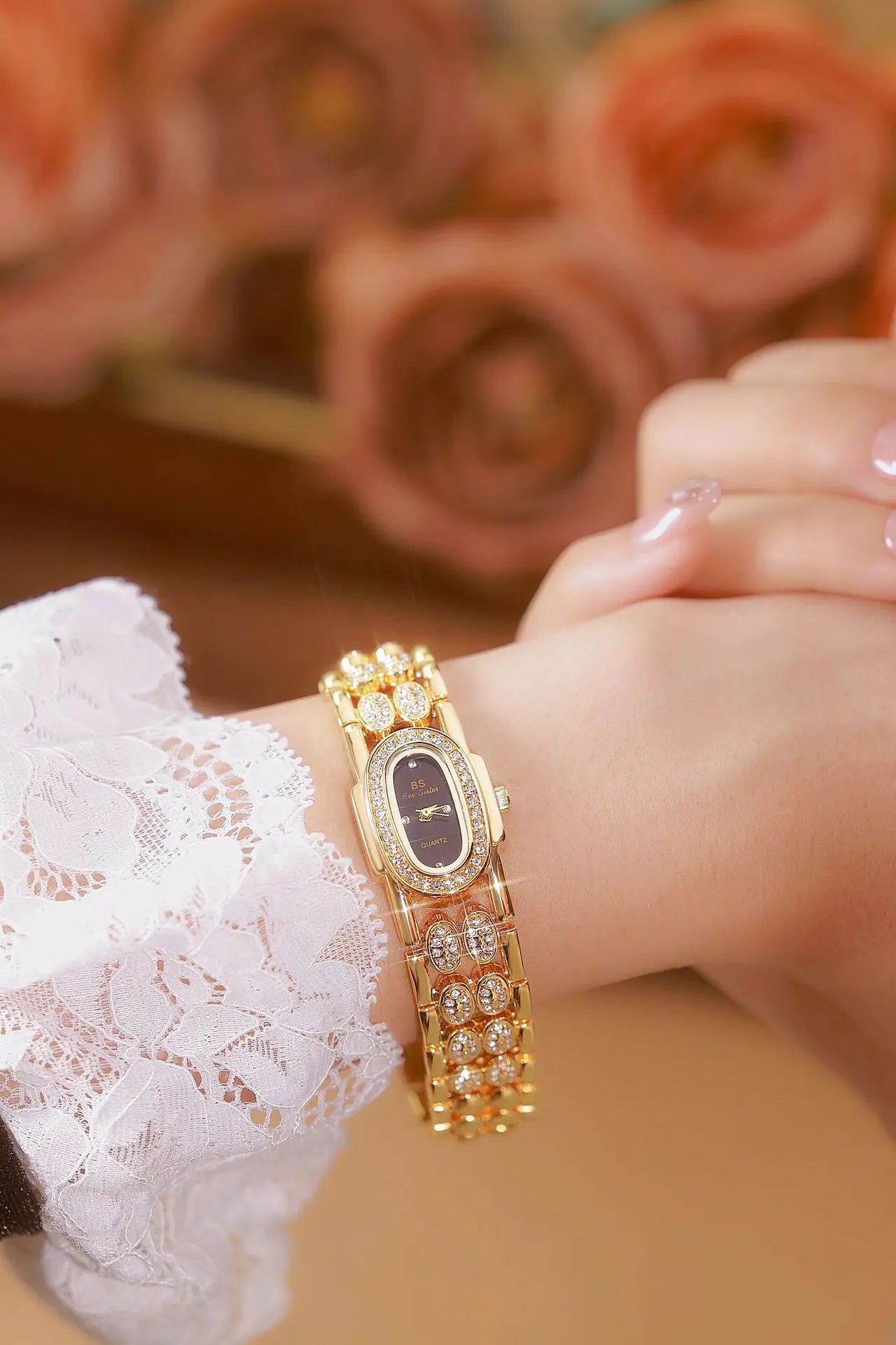 Elegant Women's Luxury Gold Diamond Watch