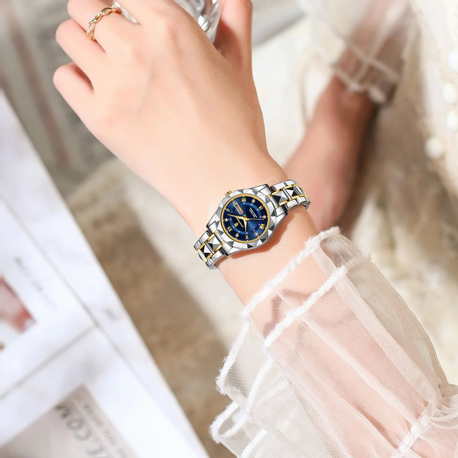 Ladies "POEDAGAR Luxury Dress Watch" - Luminous, Waterproof, Date - EasyDailyLife