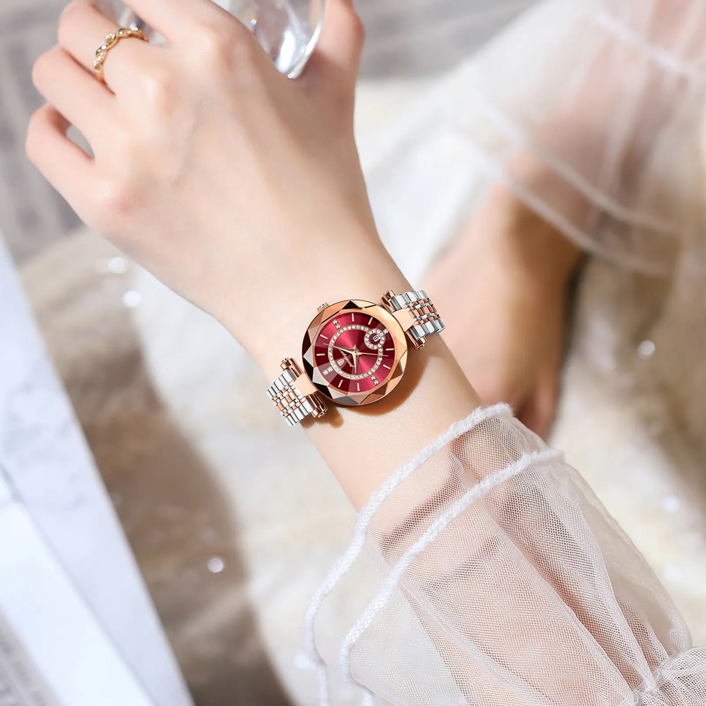 POEDAGAR Women's Luxury Diamond Watch – Stainless Steel & Waterproof - EasyDailyLife