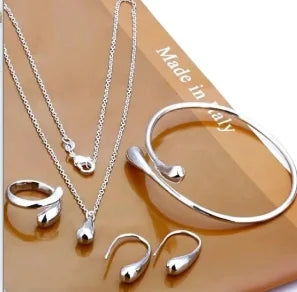 3-Piece Heart Jewelry Set – Earrings & Pendant Necklace